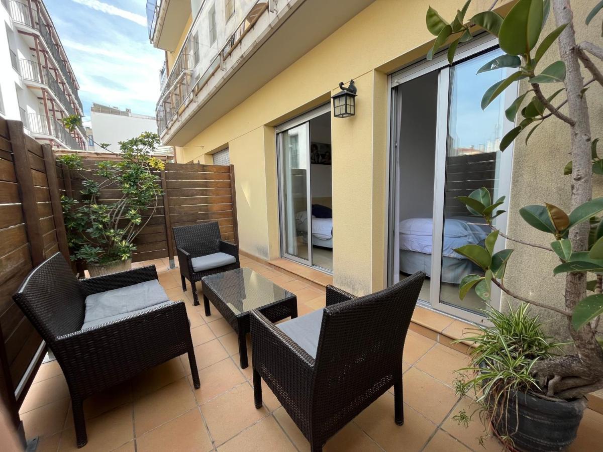 Neptuno Apartments Calella Luaran gambar