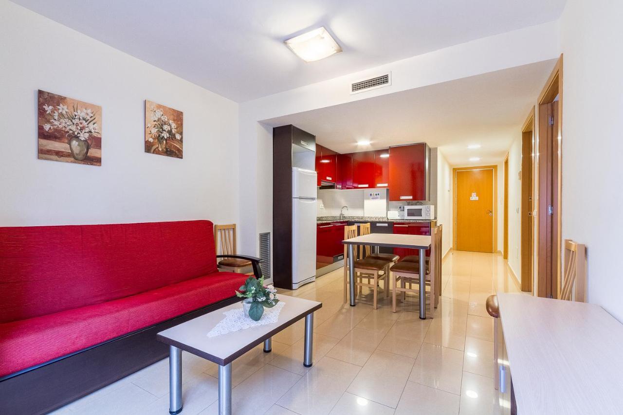 Neptuno Apartments Calella Luaran gambar